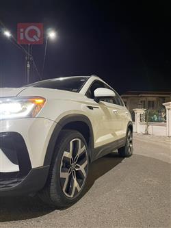 Volkswagen Taos